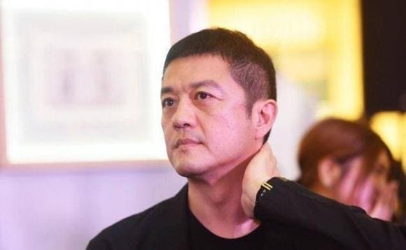Lý Á Bằng, Vương Phi, Tạ Đình Phong