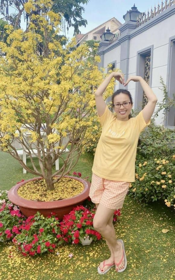 cẩm ly, sao việt, ca sĩ cẩm ly 