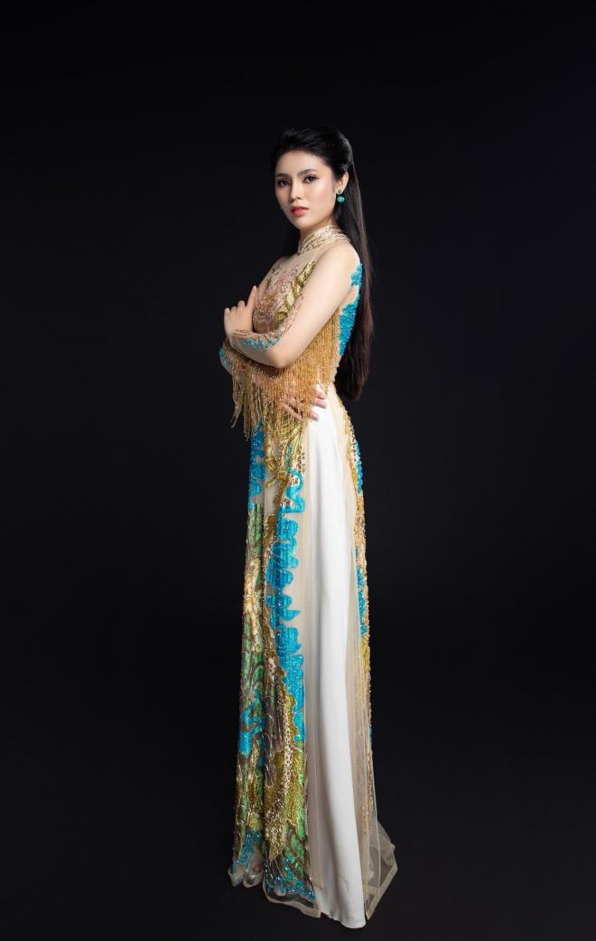 Hoa khôi Kim Anh, NTK Tommy Nguyễn, Áo dài