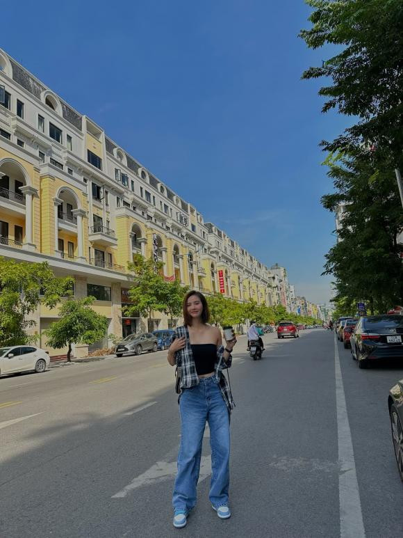 Huyền lizzie,đình tú,sao việt