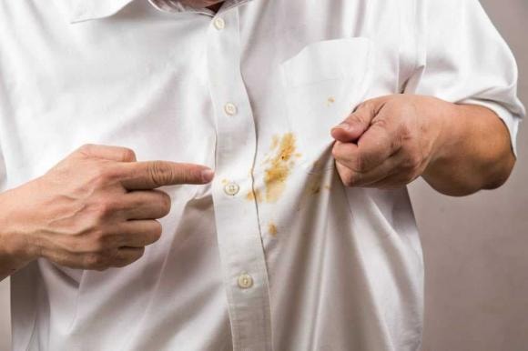 vết bẩn trên quần áo, tẩy quần áo, cách làm sạch quần áo, kiến thức