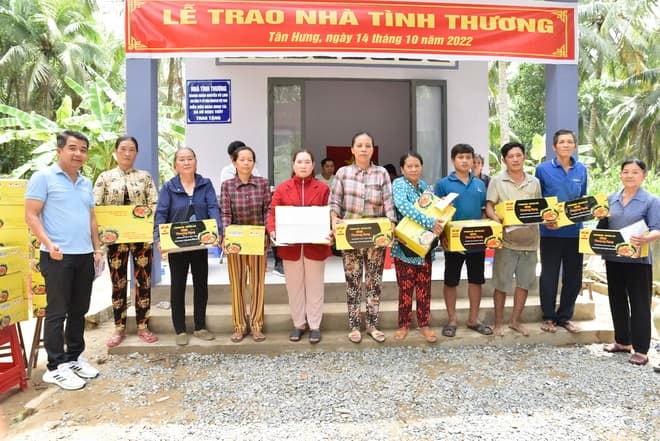 Đoàn Minh Tài, Sao việt, Từ thiện