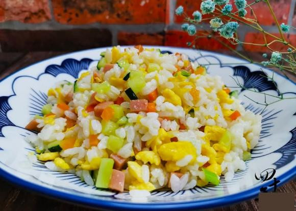 cơm rang, cơm chiên trứng, cơm rang trứng, món ăn ngon