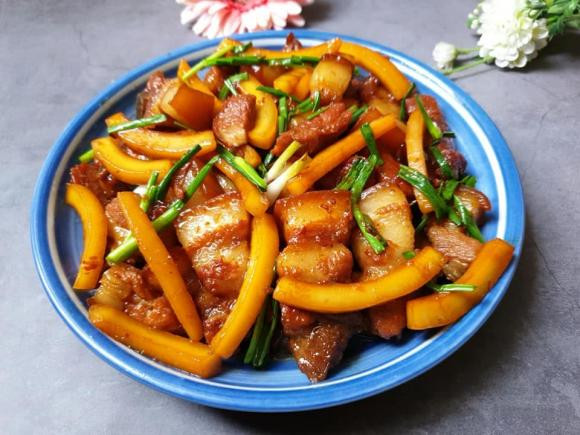 thịt kho, thịt kho cùi dừa, món ngon 
