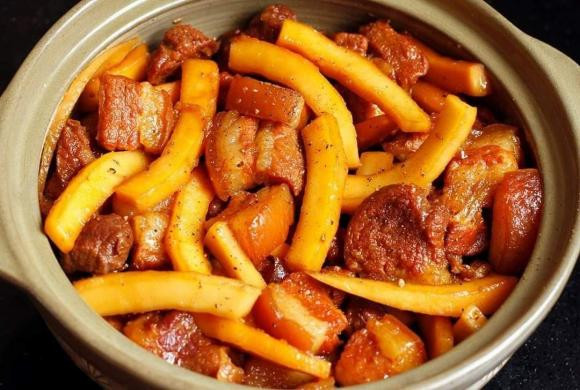 thịt kho, thịt kho cùi dừa, món ngon 