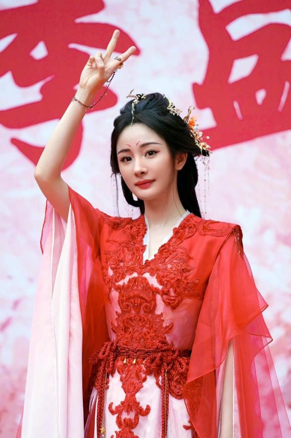  Lưu Diệc Phi, Dương Mịch, Triệu Lệ Dĩnh, Lý Thấm, Dương Tử