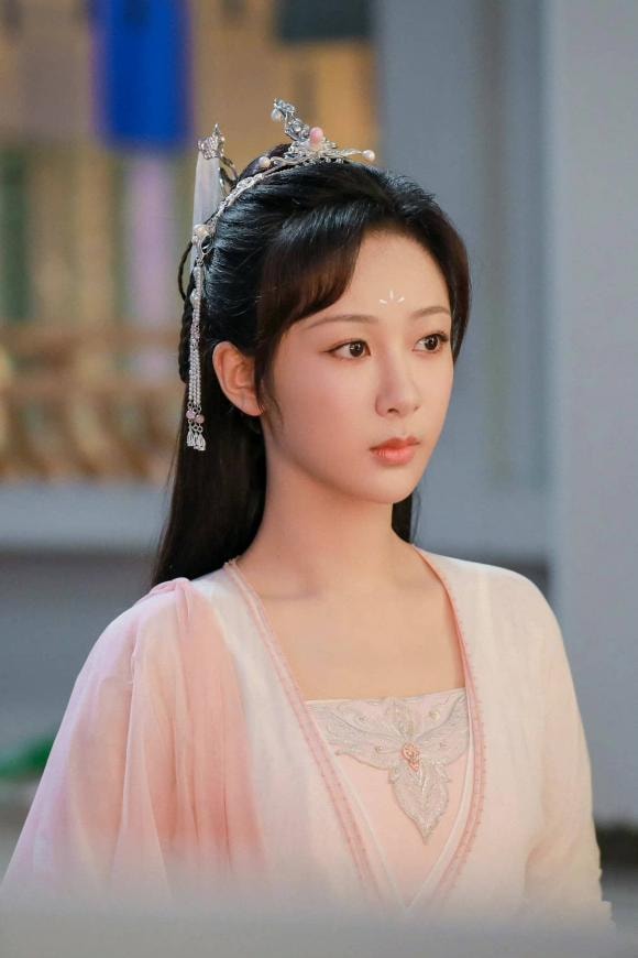  Lưu Diệc Phi, Dương Mịch, Triệu Lệ Dĩnh, Lý Thấm, Dương Tử