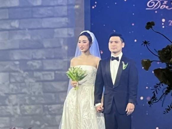 Đỗ Mỹ Linh, cưới Đỗ Mỹ Linh, hoa cưới Đỗ Mỹ Linh
