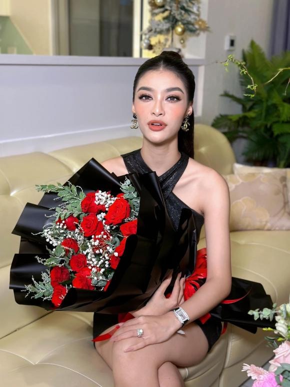 Đỗ Mỹ Linh, cưới Đỗ Mỹ Linh, hoa cưới Đỗ Mỹ Linh