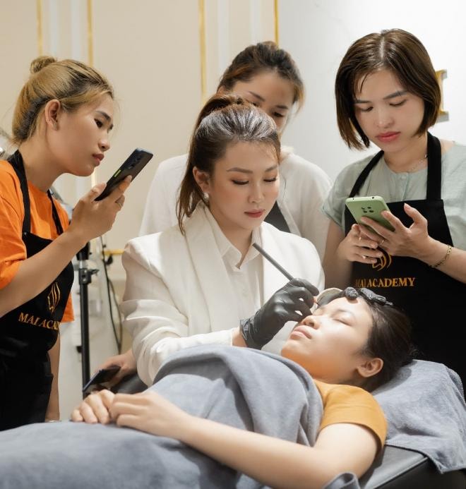 Mai Nguyễn, Phun xăm thẩm mỹ, Mai Academy