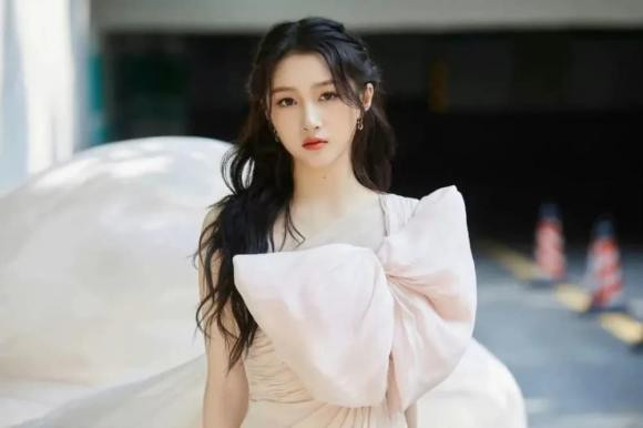 Angelababy, Đồng Lệ Á, sao hoa ngữ