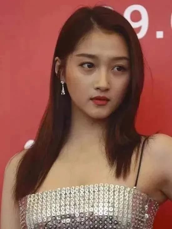 Angelababy, Đồng Lệ Á, sao hoa ngữ