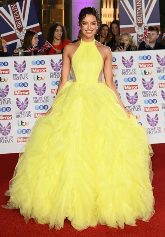 Molly-Mae Hague, Lucy Fallon, Jorgie Porter, sao Hollywood