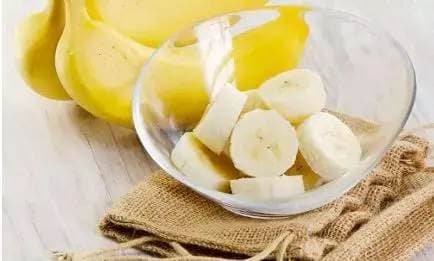 chuối, giấm trắng, giảm cân, chuối ngâm giấm