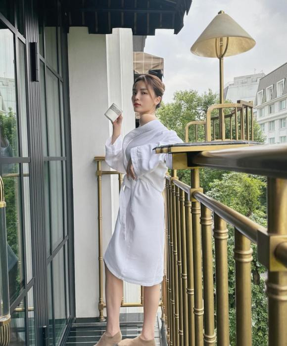 z3833319473945_a5a2c580272d8d6ed53d3219dca161f1.jpg 3 Kỳ Duyên, Minh Triệu, sao việt