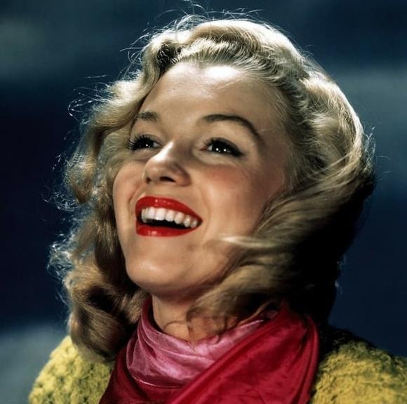 Marilyn Monroe, minh tinh thế giới, mỹ nhân, Hollywood, sao