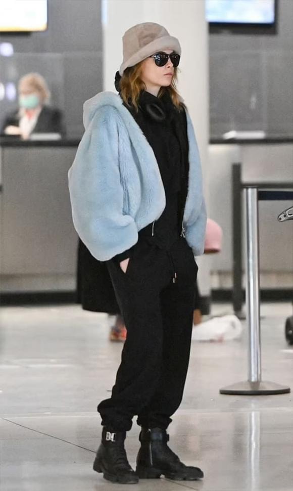 Cara Delevingne, Cara Delevingne lộ vẻ thất thần, sao Hollywood
