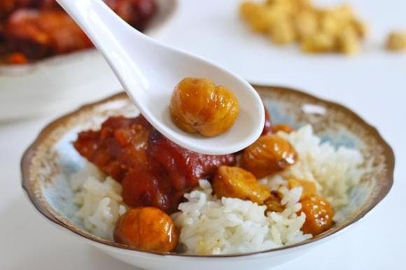 hạt dẻ, chân giò, móng giò, món ăn ngon, Móng giò hầm hạt dẻ 