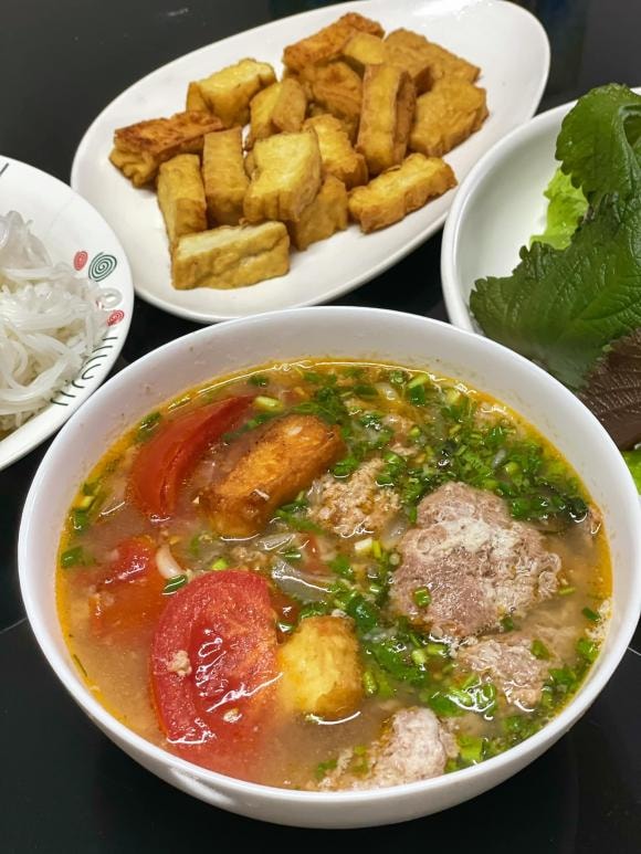 Hà Anh, cuộc sống của Hà Anh, sao việt 