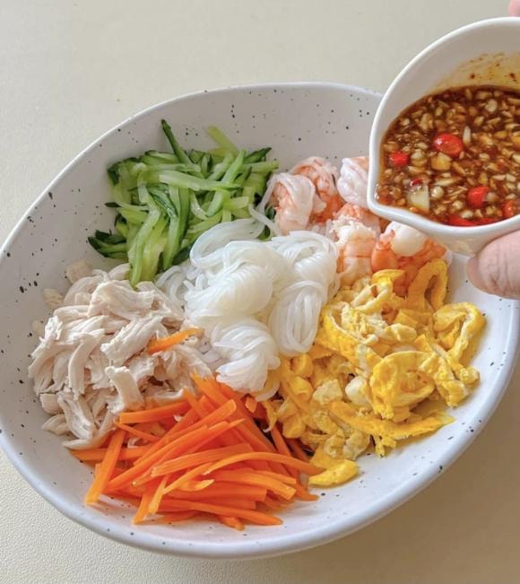 bún trộn, bún trộn giảm cân, món ngon  