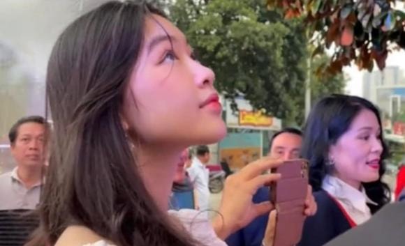 MC quyền linh, sao Việt