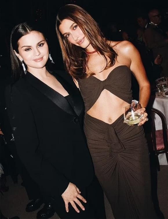 Selena Gomez, Hailey Bieber, Justin Bieber, Hollywood stars