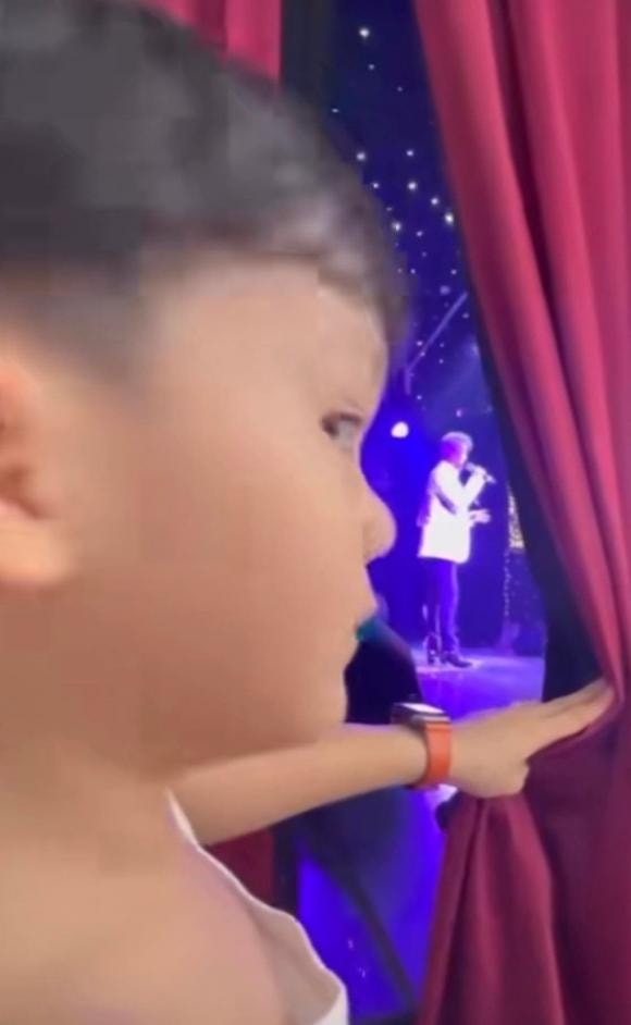 ca sĩ đàm vĩnh hưng,nam ca sĩ Đàm Vĩnh Hưng,Con trai Đàm Vĩnh Hưng,sao Việt