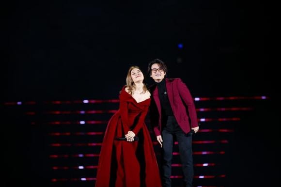 Live show mỹ tâm,ca sĩ mỹ tâm,sao việt