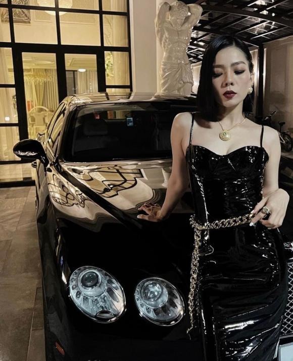 ca sĩ Lệ Quyên, sao Việt