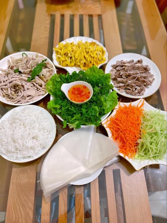 mâm cơm, mâm cơm mẹ con nấu, mâm cơm ngon 