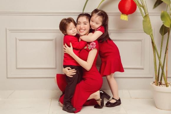 hotgirl Elly Trần,Diễn viên Elly Trần,sao việt