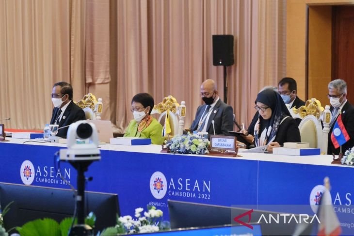 indonesia-promotes-asean-maritime-vision.jpg