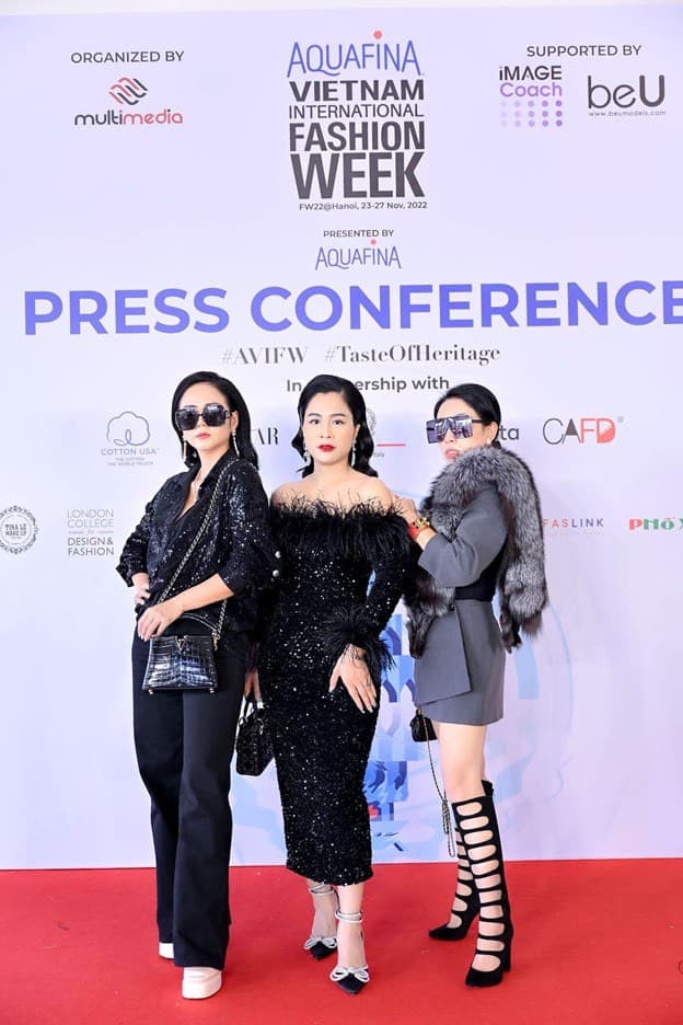 Jang HaNa,Be Your Queen,Aquafina Tuần lễ thời trang quốc tế Việt Nam thu - đông 2022