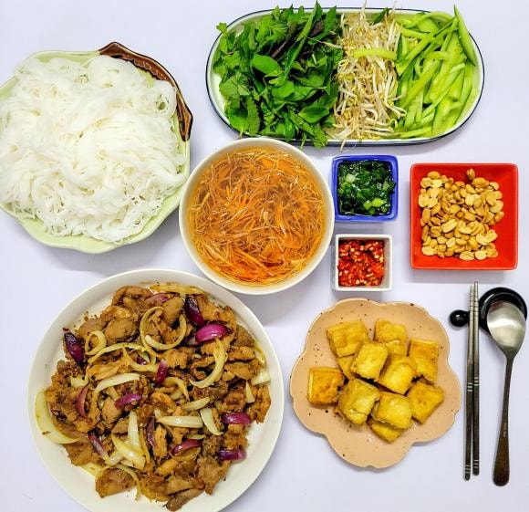 mâm cơm, mâm cơm đầu tuần, món ngon 