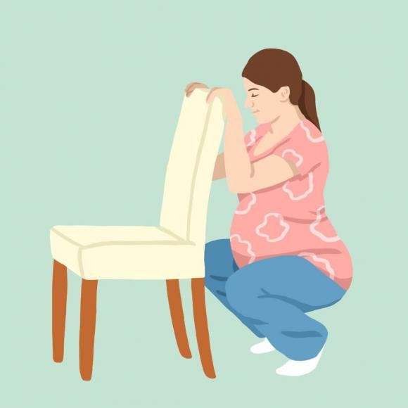 mẹ bầu, sản phụ, mẹ bầu chuyển dạ, dấu hiệu chuyển dạ, sinh nở, tư thế giúp sản phụ bớt đau khi chuyển dạ