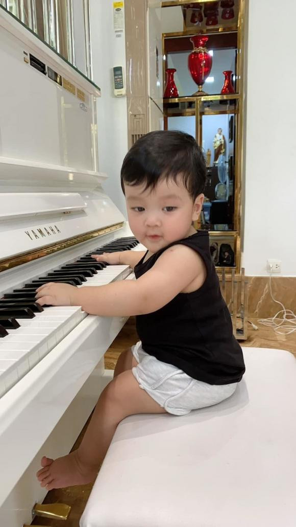 ca sĩ đàm vĩnh hưng,nam ca sĩ Đàm Vĩnh Hưng,con trai dam vinh hung,sao Việt