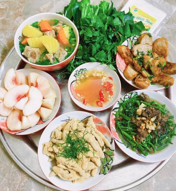 mâm cơm ngon, mâm cơm gia đình, mâm cơm