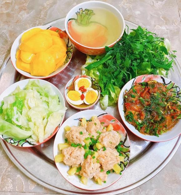 mâm cơm ngon, mâm cơm gia đình, mâm cơm
