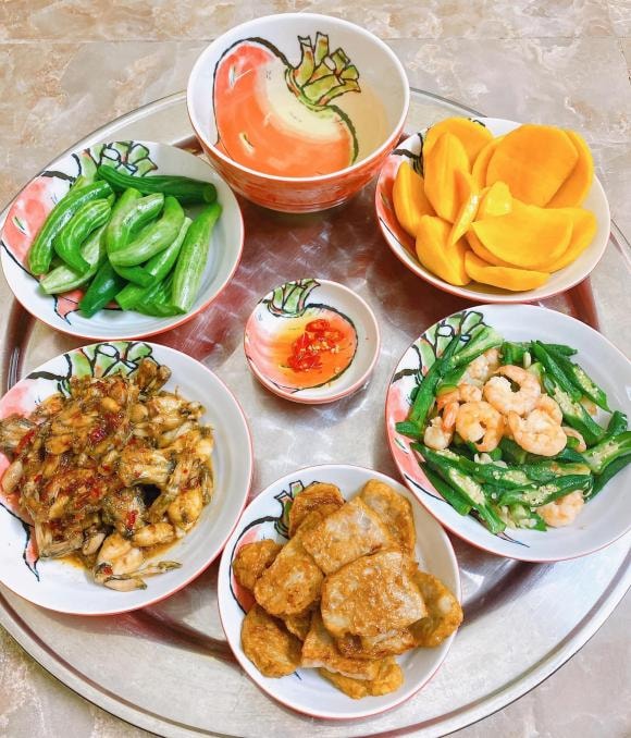 mâm cơm ngon, mâm cơm gia đình, mâm cơm