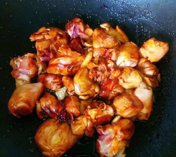 gà hầm, món ngon từ gà, món ngon mỗi ngày 