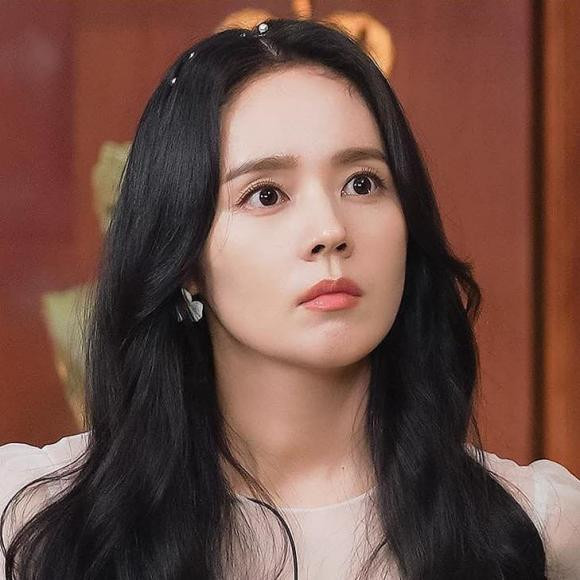 ha ga in, mặt trăng ôm mặt trời, sao hàn 