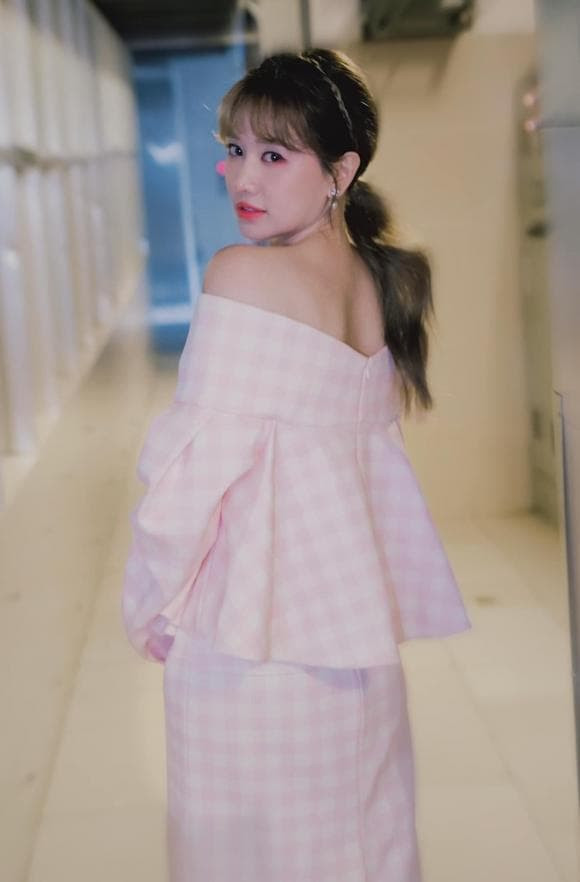 trấn thành, hari won, sao việt 