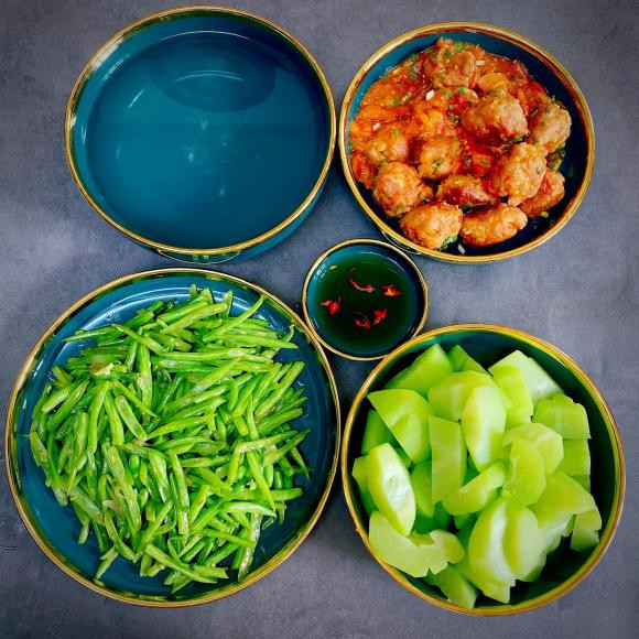 mâm cơm, cơm nhà, tối nay ăn gì 