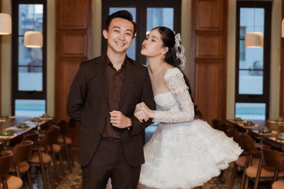 hoa hậu Lê Âu Ngân Anh, sao Việt