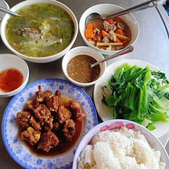 mâm cơm ngon, mâm cơm gia đình, món ăn ngon