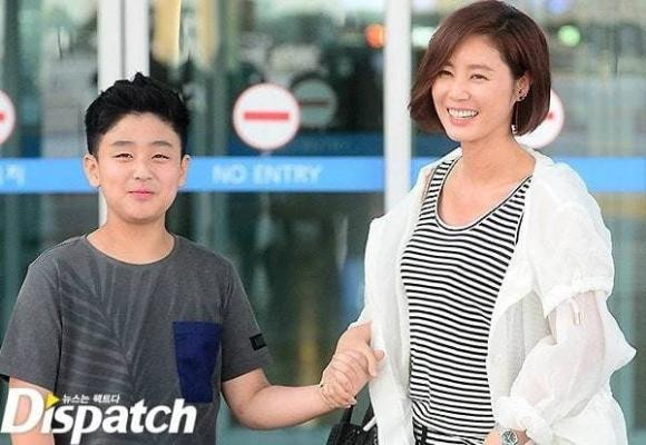 kim sung ryung, lee si young, hack tuổi, sao hàn 