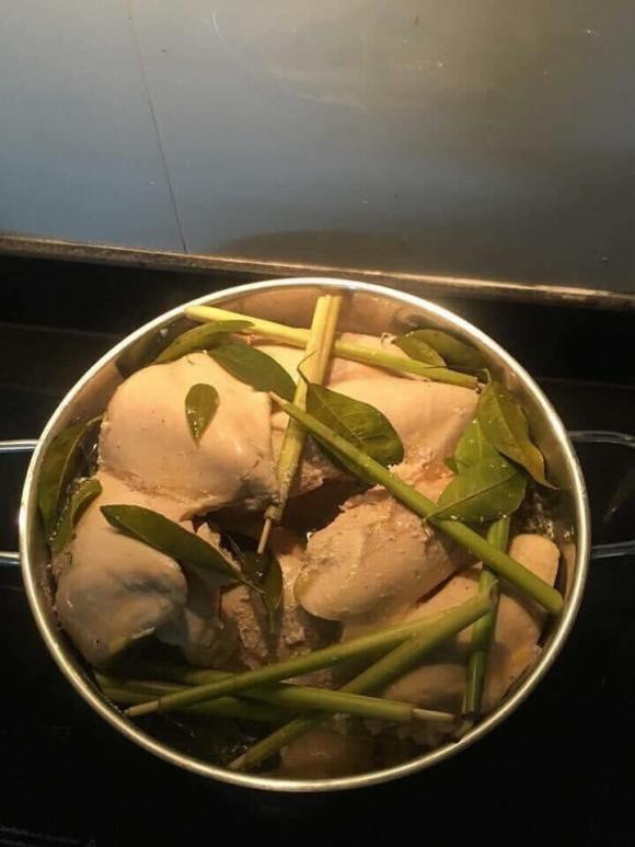 khô gà lá chanh, cách làm khô gà lá chanh, món ngon 
