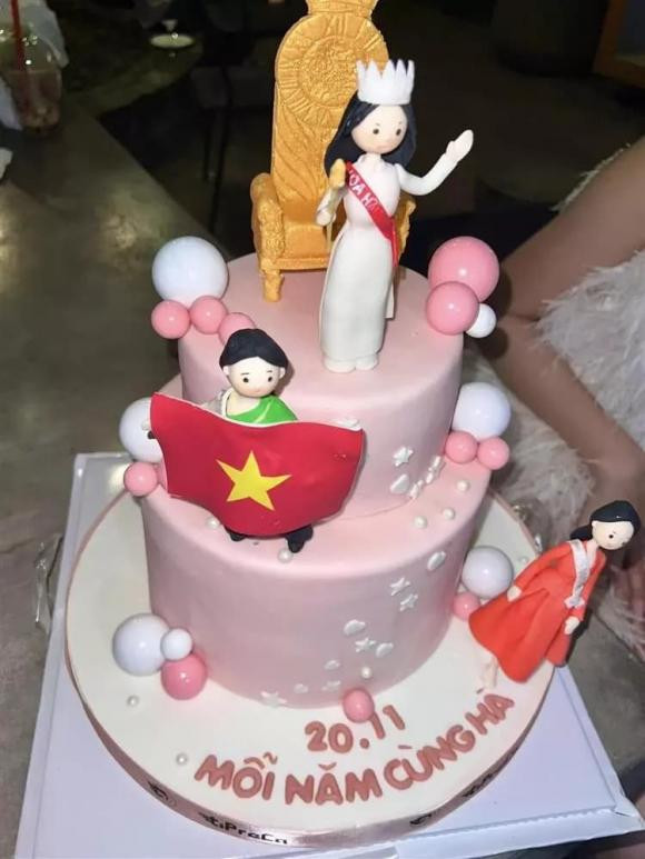 hoa hậu Đỗ Thị Hà, á hậu Phương, á hậu Ngọc Thảo, sao Việt