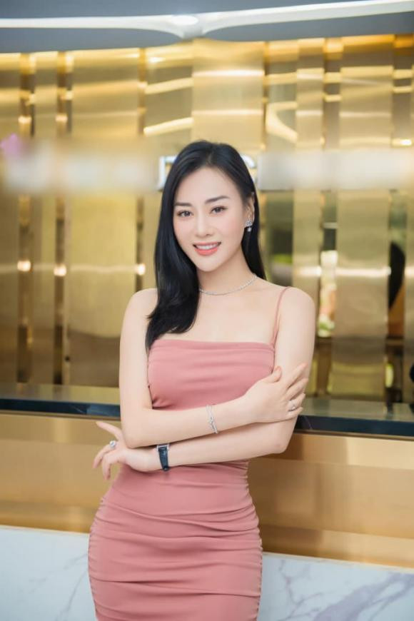 Phương Oanh, Shark Bình, thời trang 