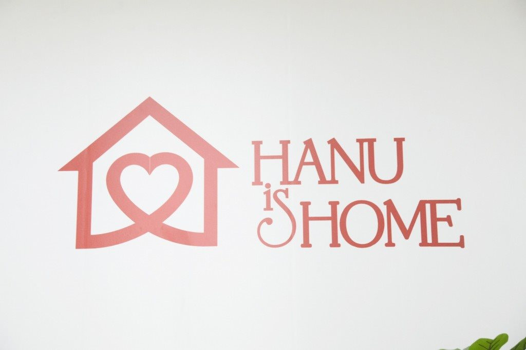 hanu-is-home4.jpg